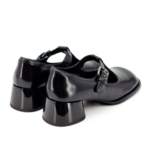 Туфли женские