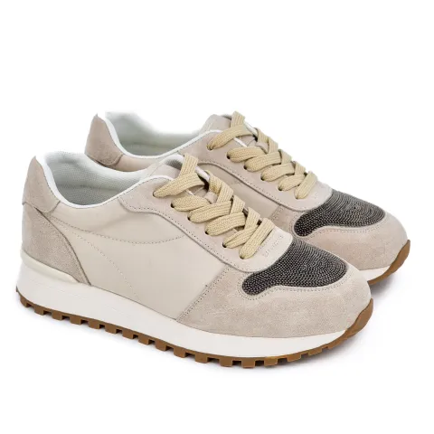 Кроссовки женские