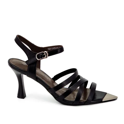 Босоножки женские