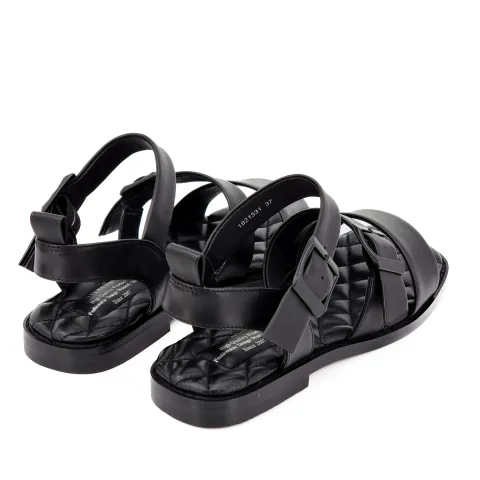 Сандалии женские