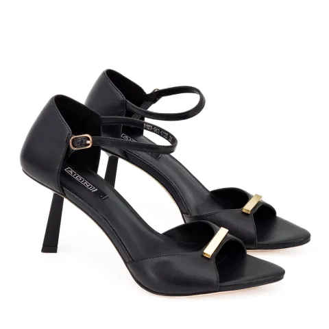 Босоножки женские