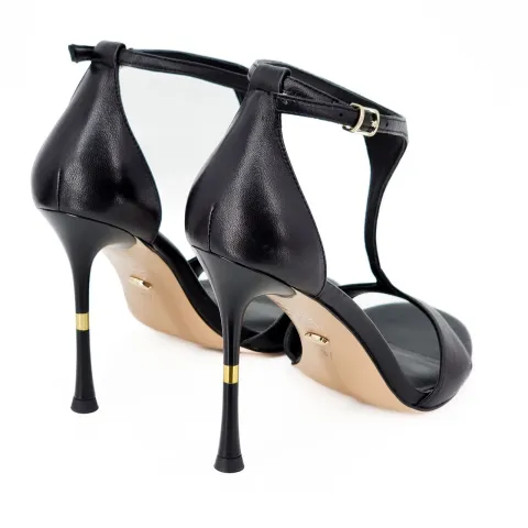 Босоножки женские