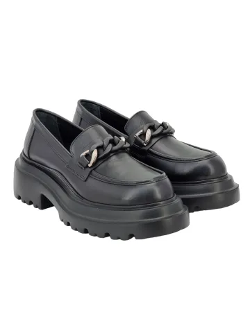 Лоферы женские