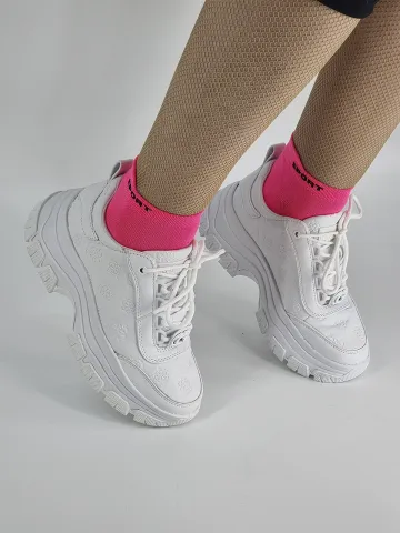 Кроссовки женские