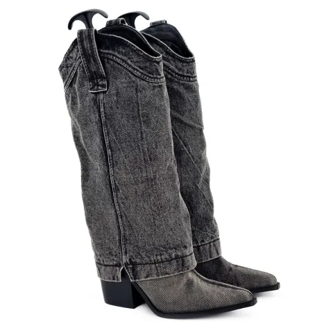 Казаки женские