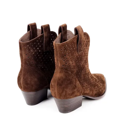 Казаки женские