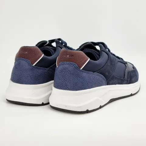 Кроссовки мужские