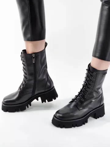 Ботинки женские