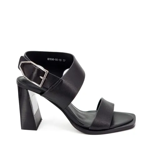 Босоножки женские