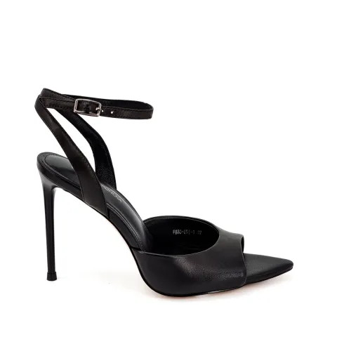 Босоножки женские