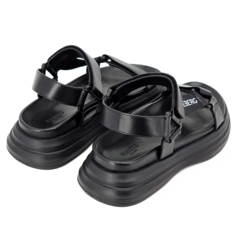 Сандалии женские