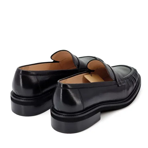 Лоферы женские