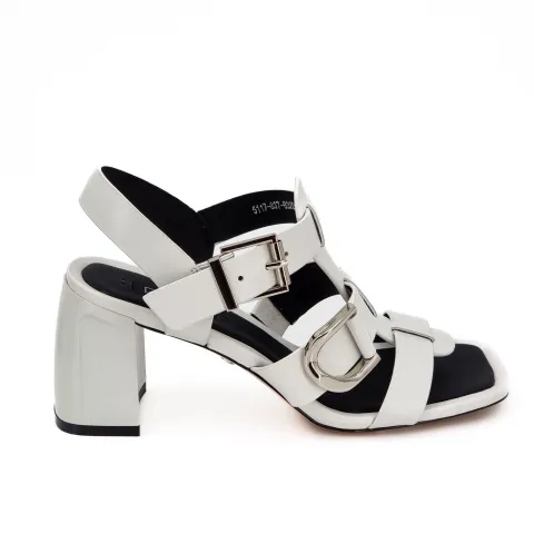 Босоножки женские