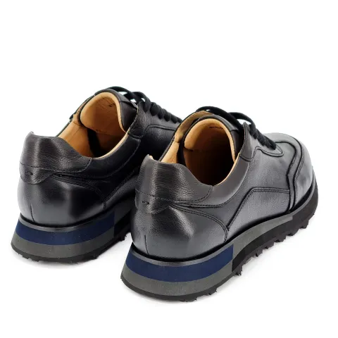 Кроссовки мужские