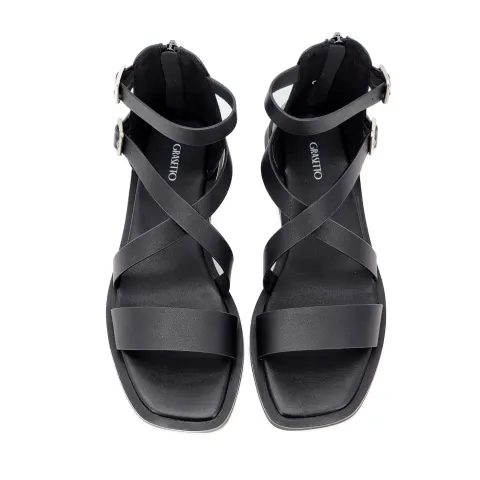 Сандалии женские