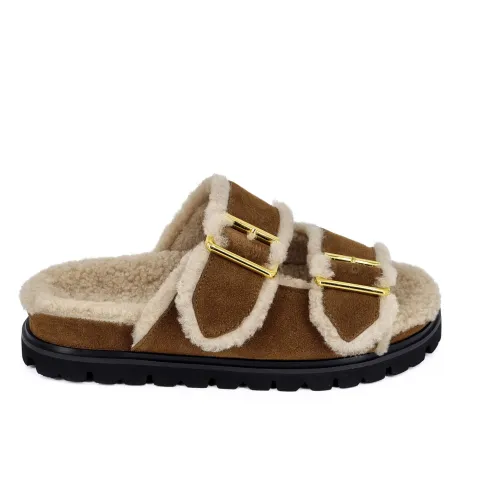 Пантолеты женские