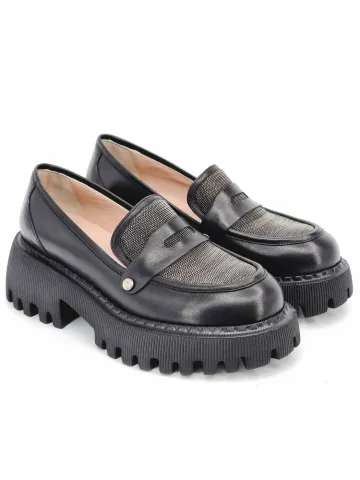 Лоферы женские