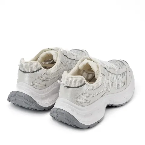 Кроссовки женские