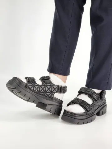 Сандалии женские