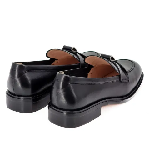 Лоферы женские