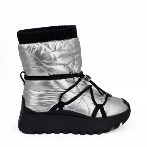 Дутики женские