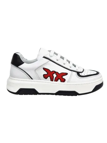 Кроссовки женские