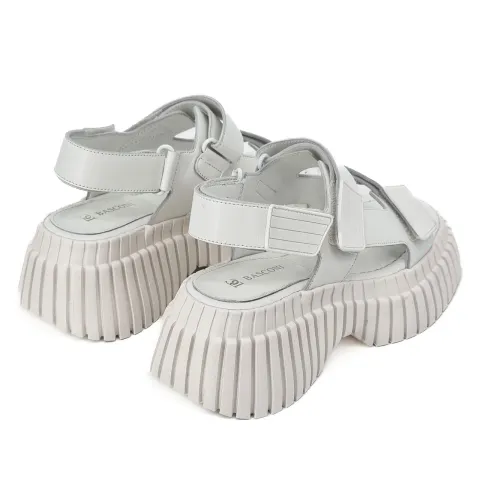 Сандалии женские