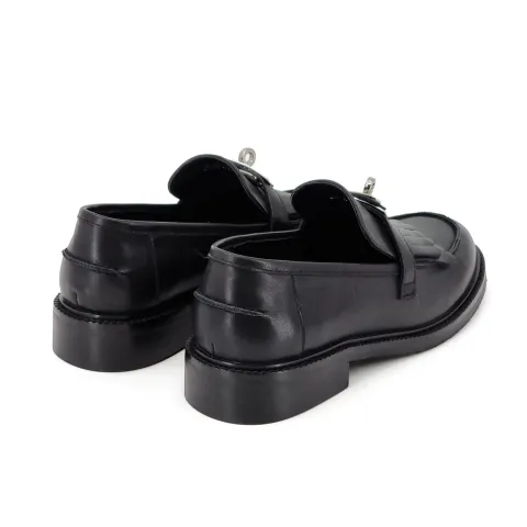 Лоферы женские