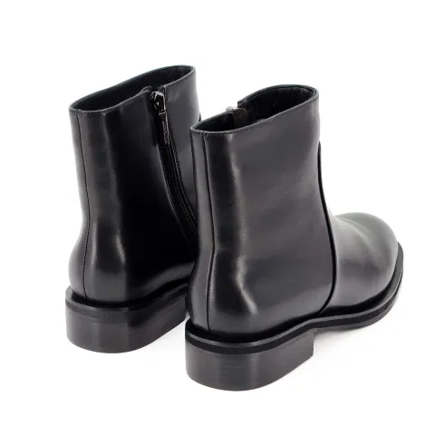 Ботинки женские