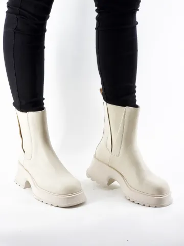 Ботинки женские