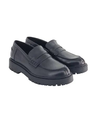 Лоферы женские