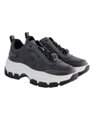 Кроссовки женские