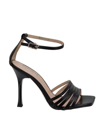 Босоножки женские