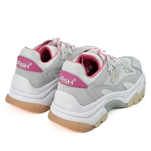 Кроссовки женские