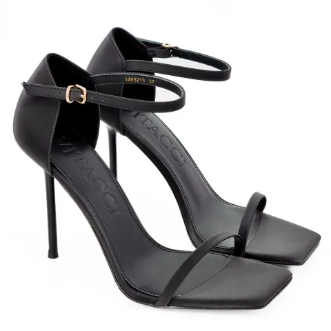 Босоножки женские