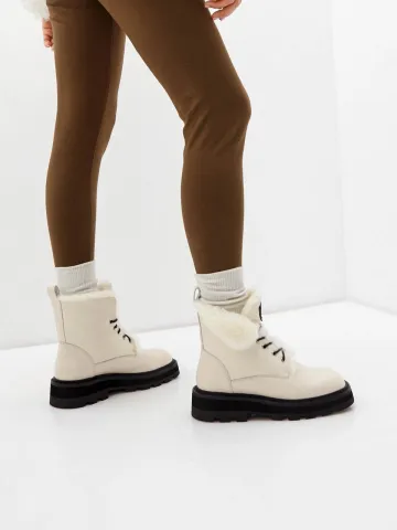 Ботинки женские