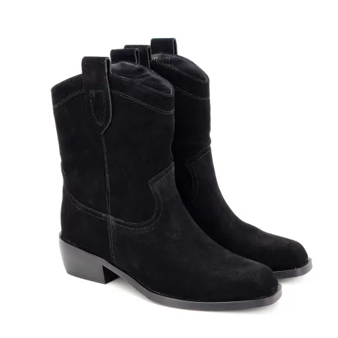 Казаки женские