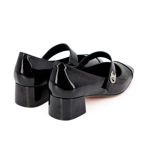 Туфли женские