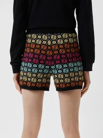 Шорты женские