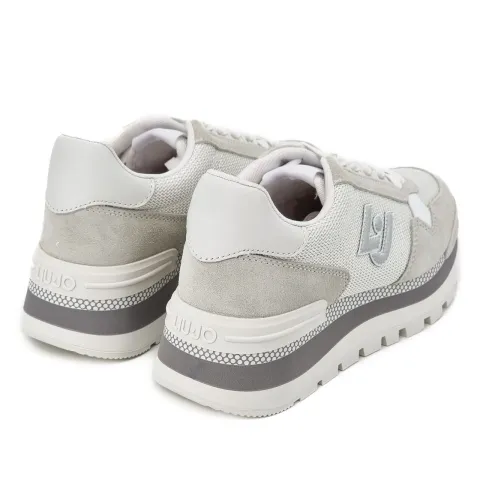 Кроссовки женские