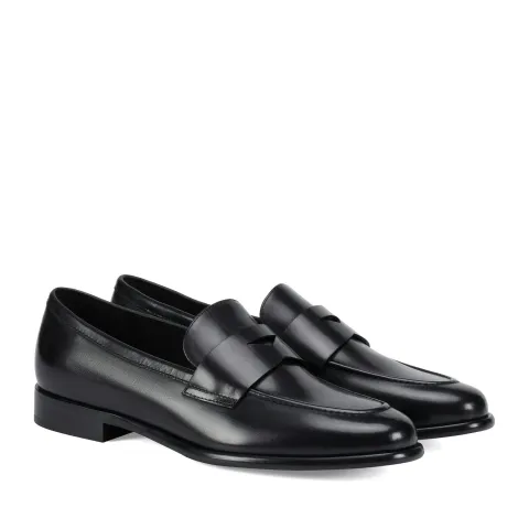 Лоферы женские