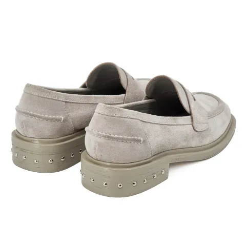 Лоферы женские