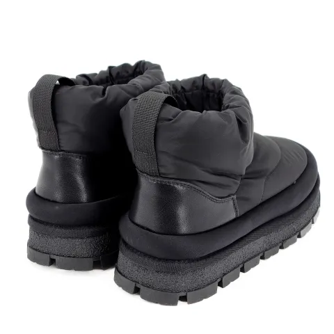 Дутики женские