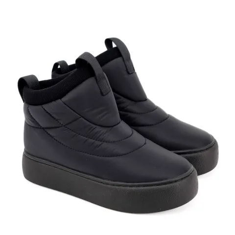 Дутики женские