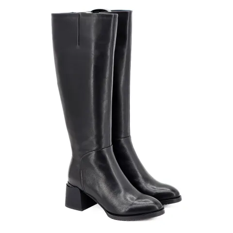 Сапоги женские