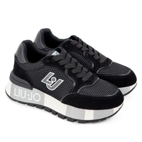 Кроссовки женские