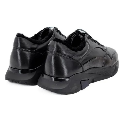 Кроссовки мужские