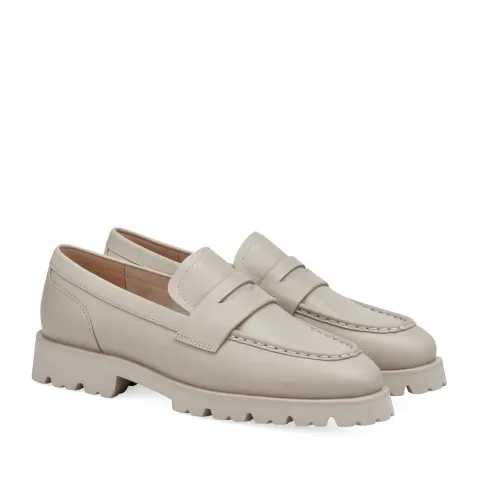 Лоферы женские