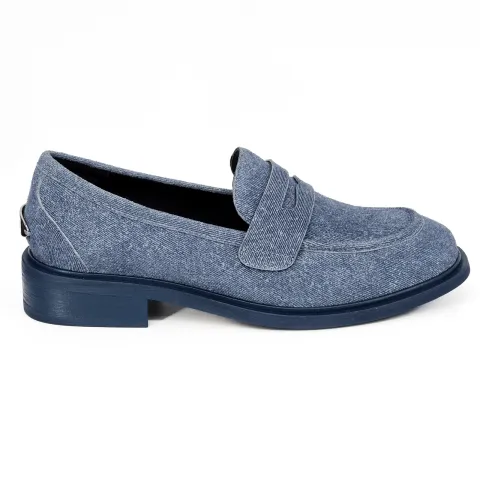 Лоферы женские