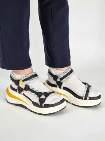 Сандалии женские